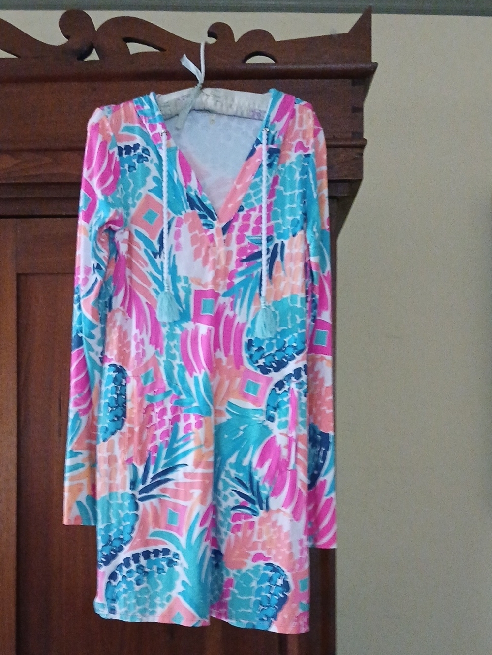 Lilly Pulitzer Goombay Smashed Pink Teal Orange Pineapple Print Swim Coverup.